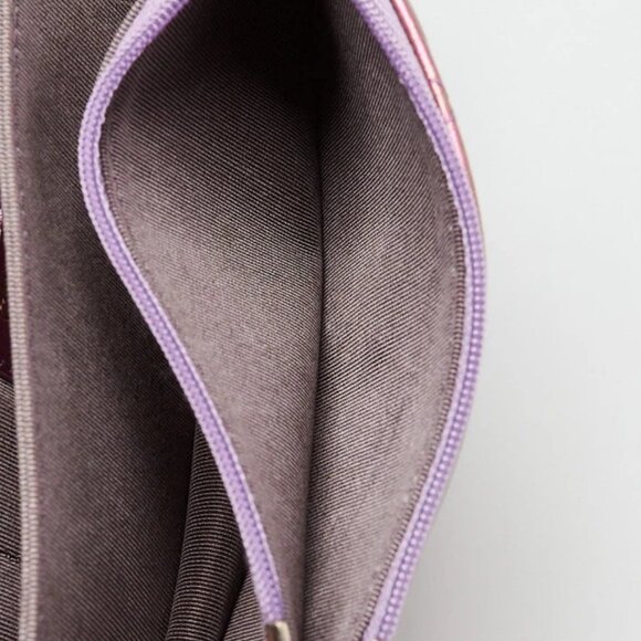 Chanel Iridescent Purple Quilted Lambskin Leather Mini WOC Clutch Bag - Picture 10 of 12